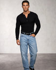 The model wears size XL – 180 CM