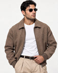 He wears size L – 185 cm tall