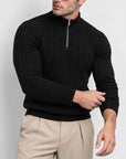He wears size L – 185 cm tall