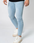 BASIC JEANS | LIGHT BLUE