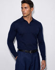 The model wears size L – 180 CM