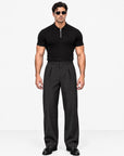 He wears size L/32 – 185 cm tall
