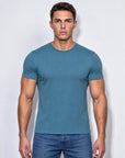 He wears size L – 180 cm tall