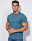 He wears size L – 180 cm tall
