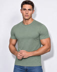 He wears size L – 180 cm tall