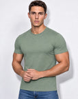 He wears size L – 180 cm tall