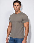 He wears size L – 180 cm tall