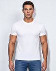 He wears size L – 180 cm tall