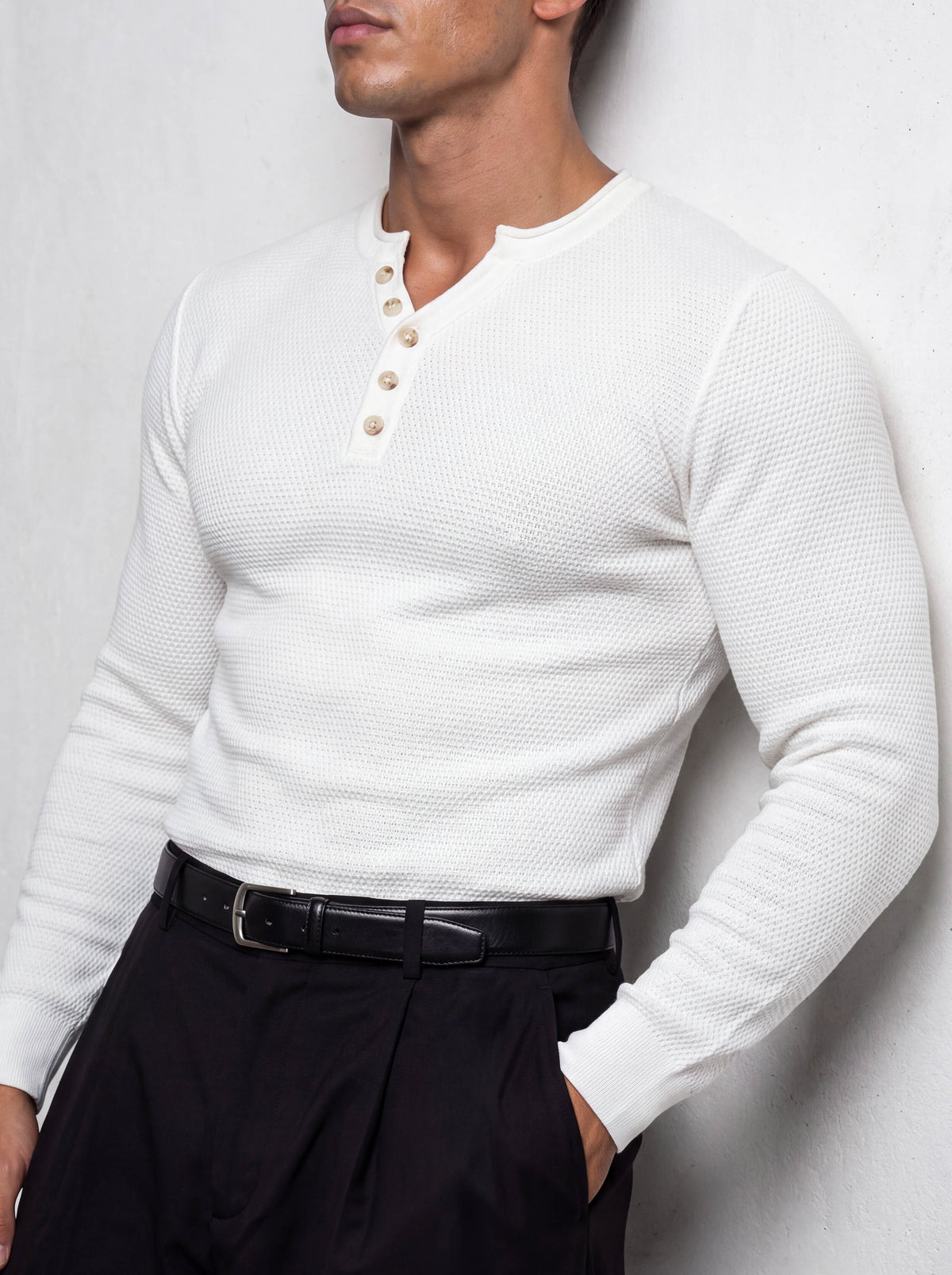 WAFFLE KNIT HENLEY | WHITE