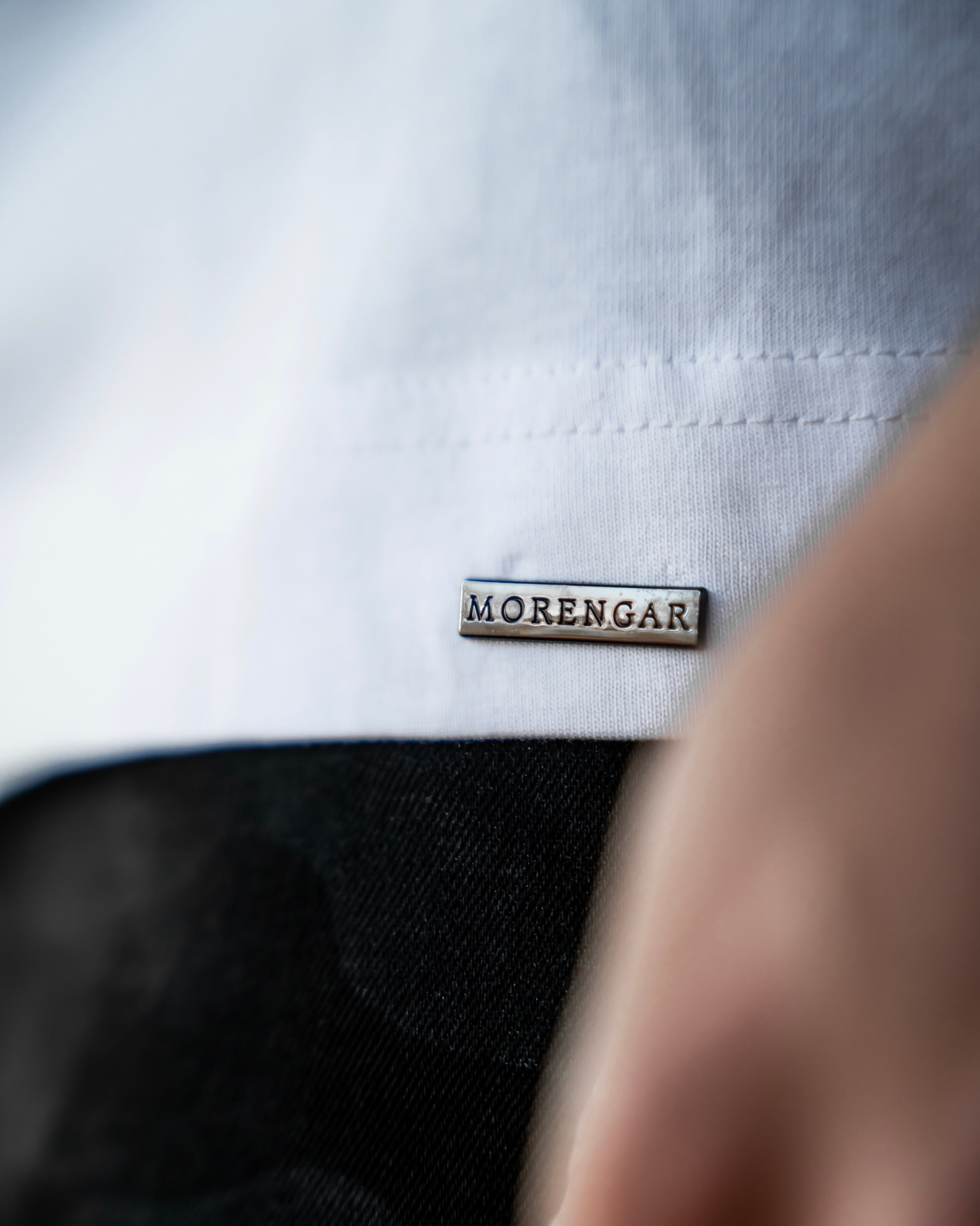 MORENGAR LOGO COLLAR T SHIRT WHITE