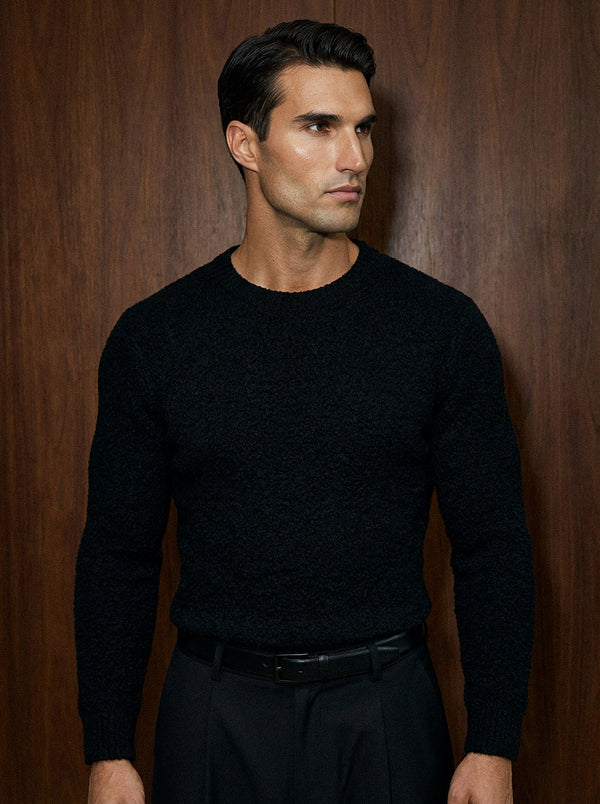 FLUFFY WOOL JUMPER | BLACK