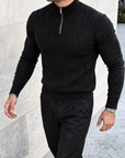 He wears size L – 185 cm tall