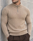 He wears size L – 185 cm tall