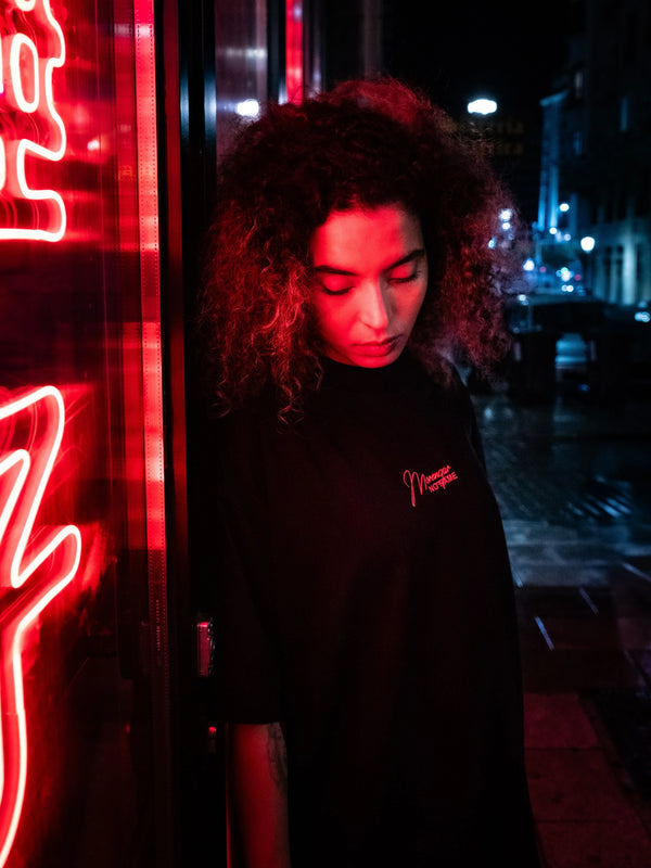 NO NAME RED CLUB T-SHIRT | BLACK