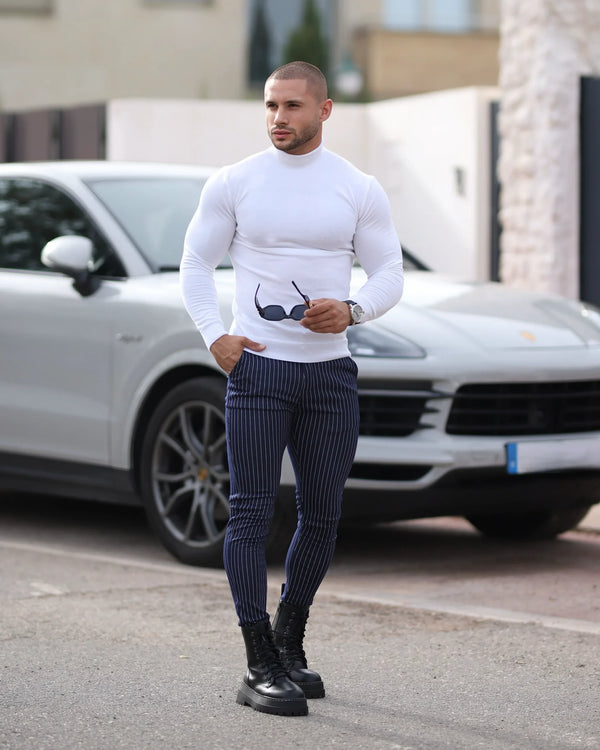 MORENGAR CLASSIC WOOL KNITTED JUMPER IN WHITE WITH MEDIUM NECK