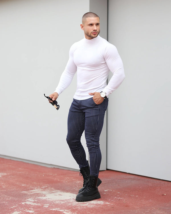 MORENGAR CLASSIC WOOL KNITTED JUMPER IN WHITE WITH MEDIUM NECK
