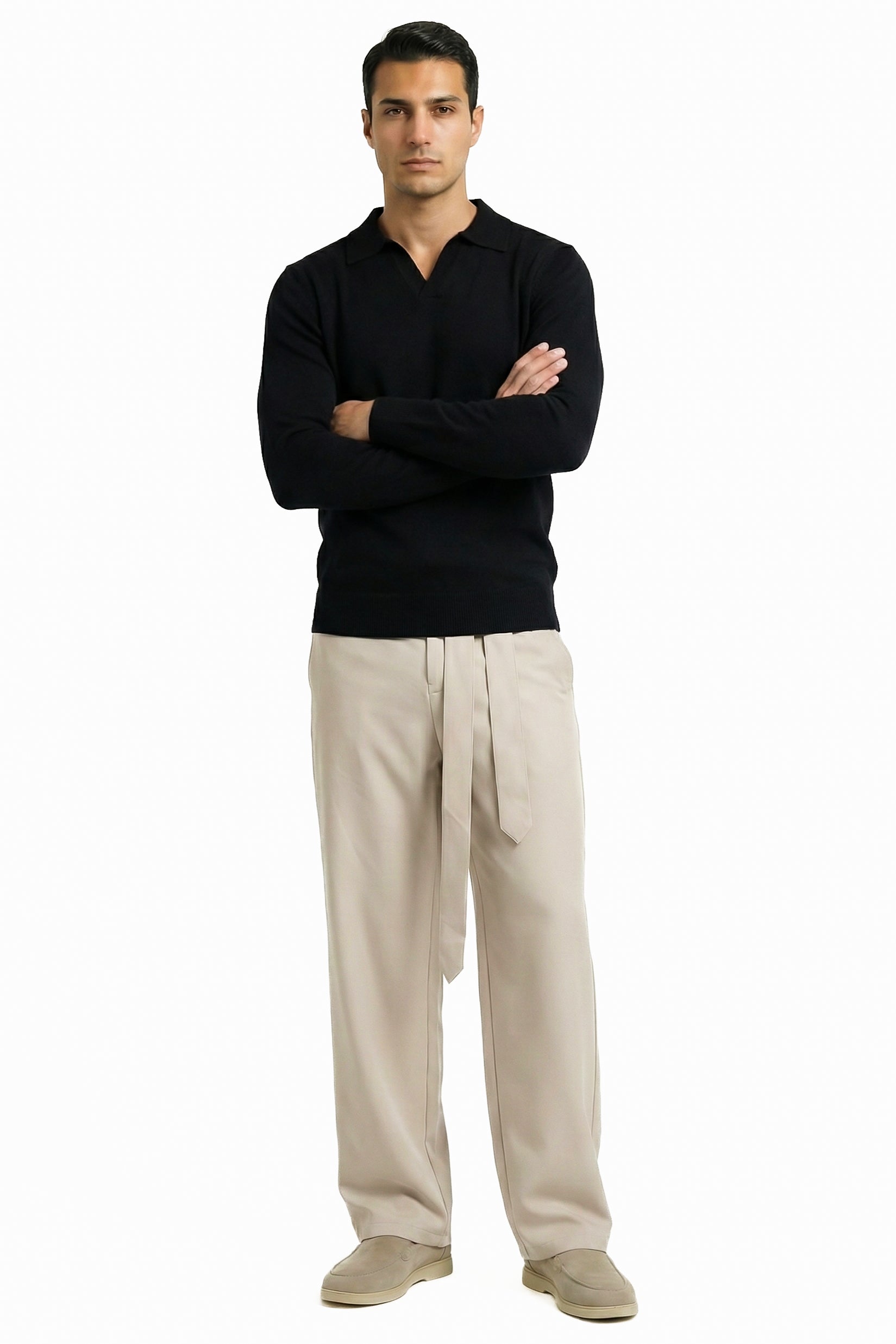 KNITTED POLO JUMPER WITH V-NECK | BLACK