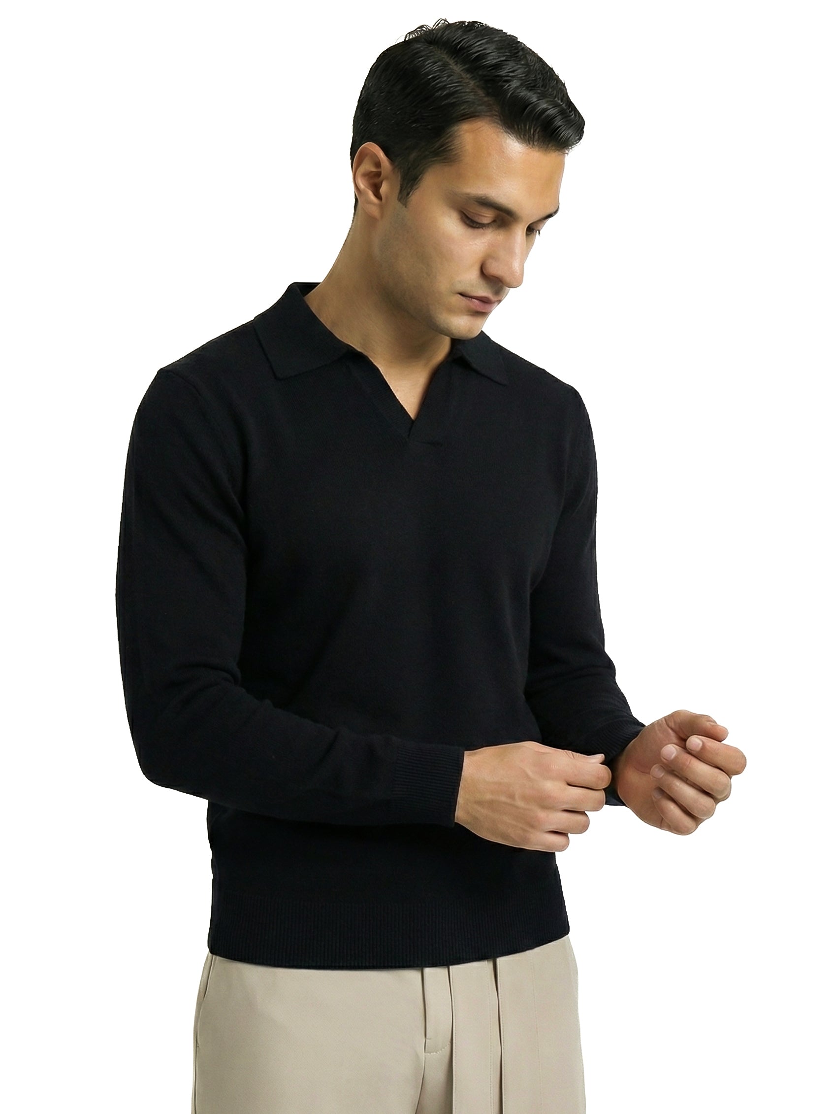 KNITTED POLO JUMPER WITH V-NECK | BLACK