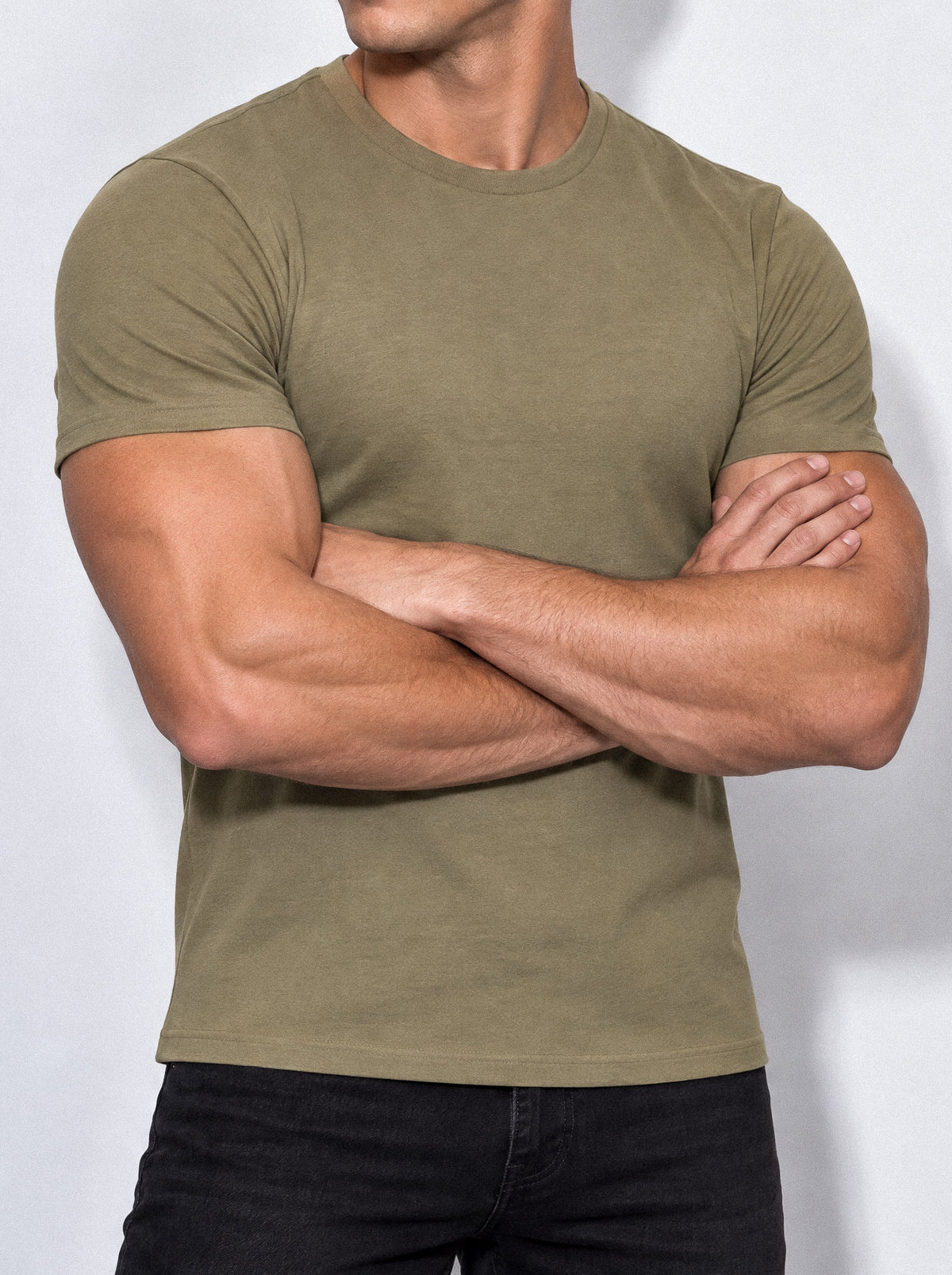 PREMIUM SLIM-FIT T-SHIRT | OLIVE GREEN