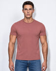 He wears size L – 180 cm tall
