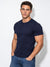 He wears size L – 180 cm tall
