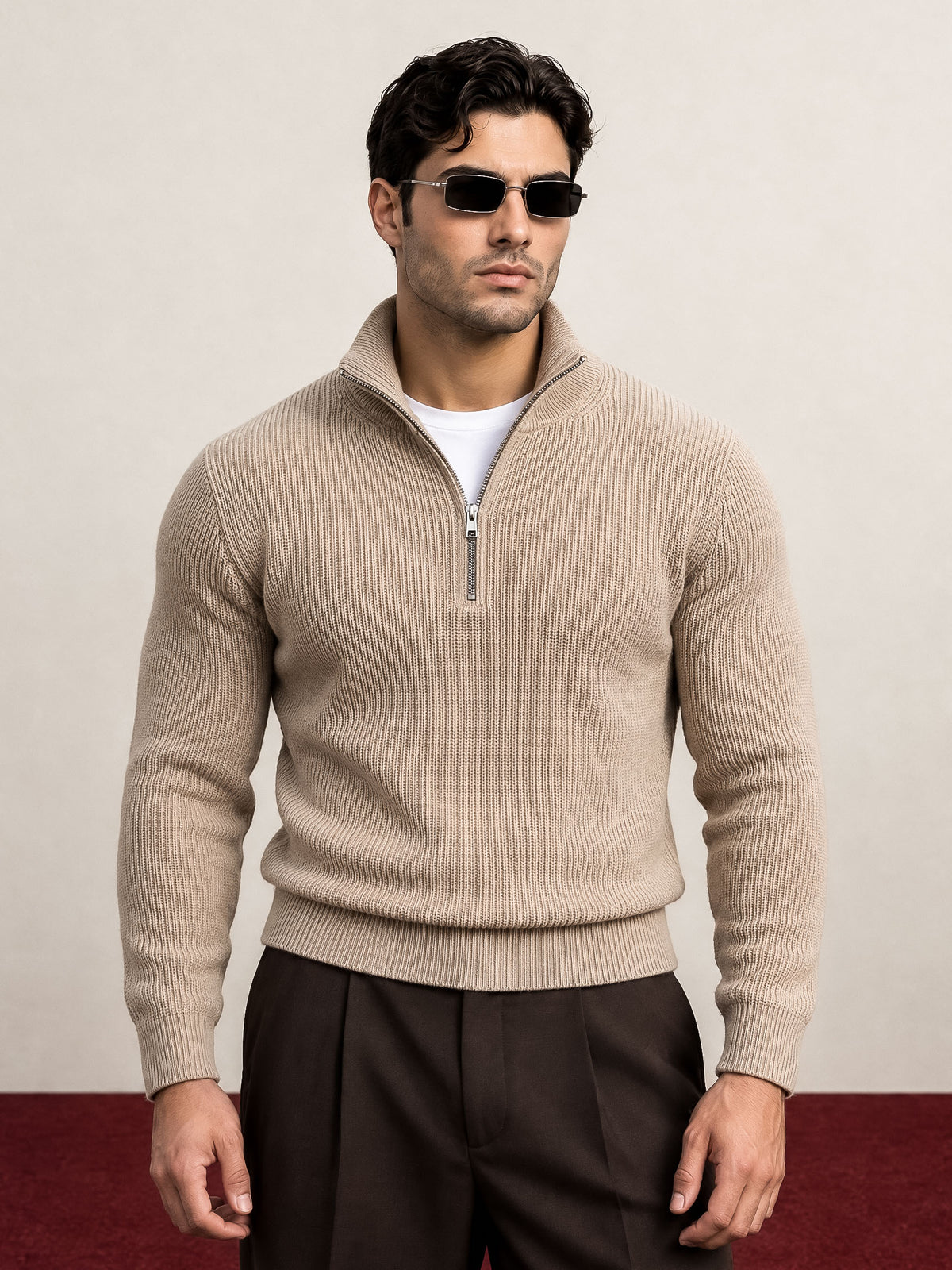 He wears size L – 185 cm tall