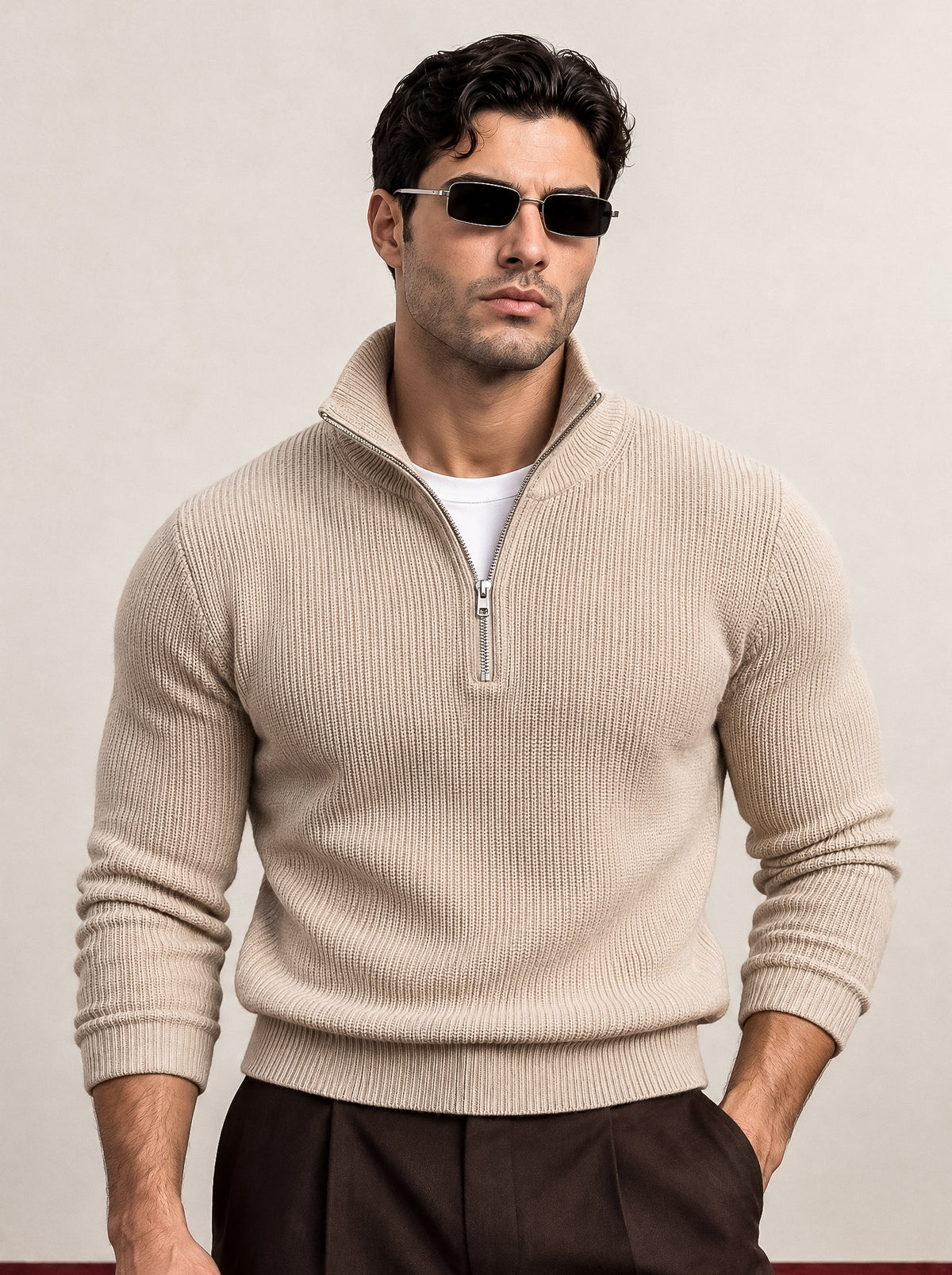 He wears size L – 185 cm tall