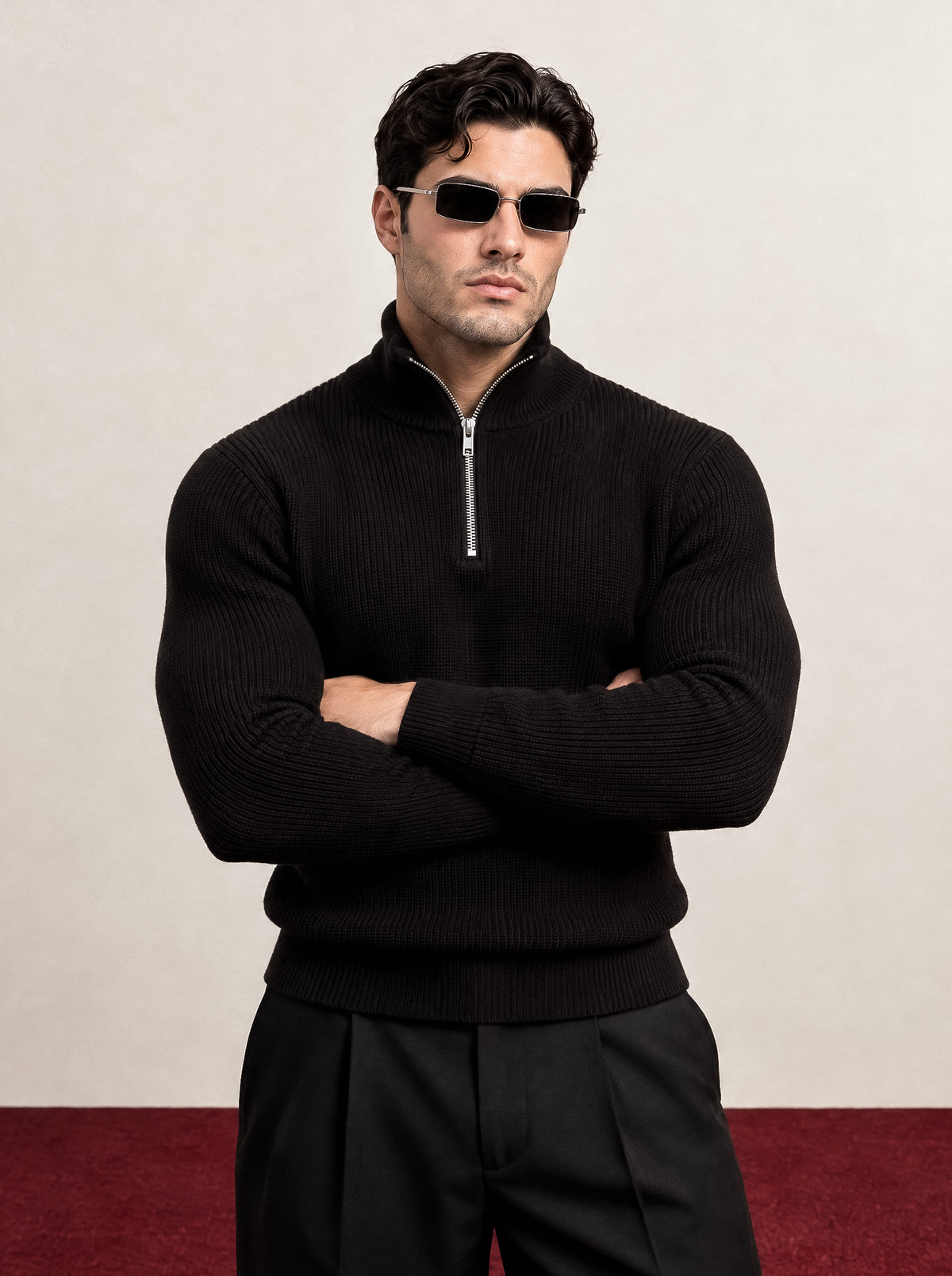He wears size L – 185 cm tall
