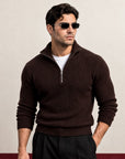 He wears size L – 185 cm tall