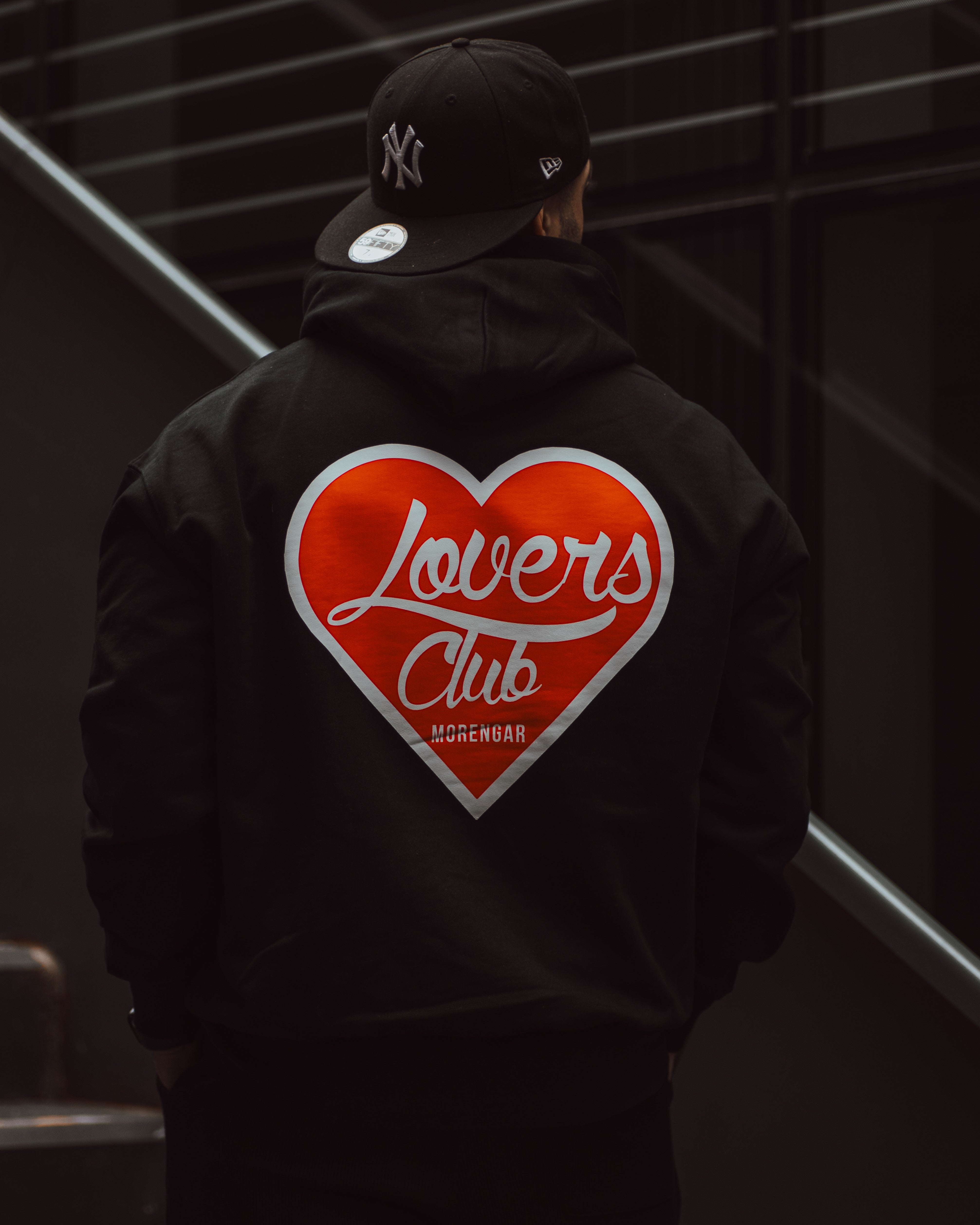 LOVERS CLUB HOODIE | SCHWARZ