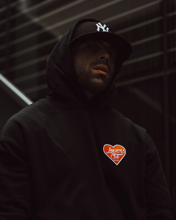 LOVERS CLUB HOODIE | SCHWARZ
