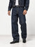 He wears size L/32 – 185 cm tall