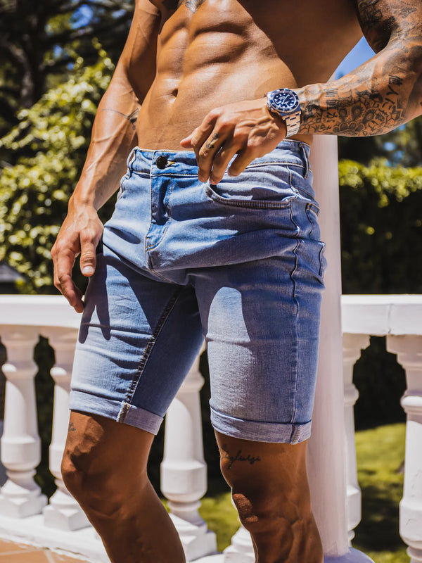 BASIC SHORTS | LIGHT BLUE