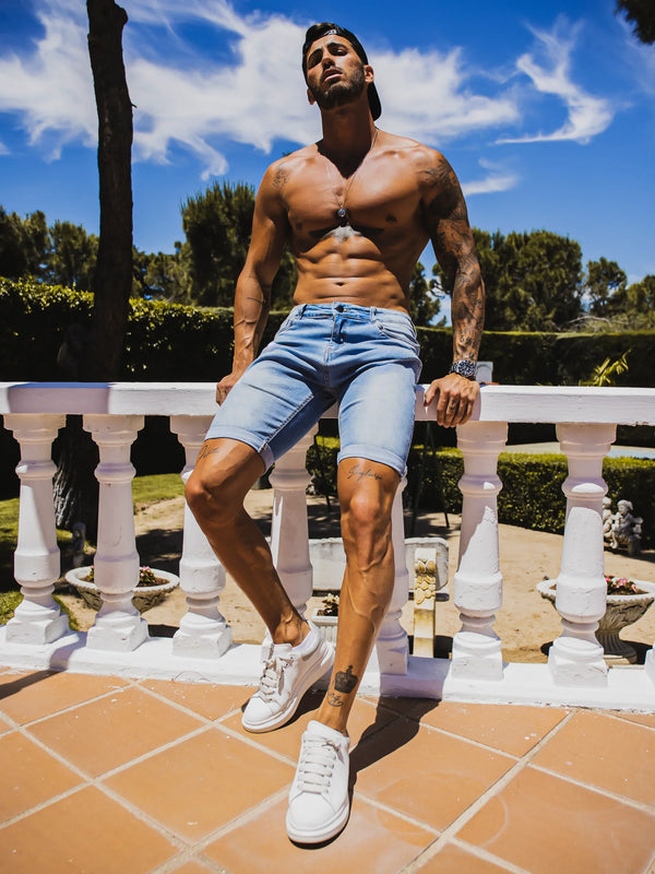 BASIC SHORTS | LIGHT BLUE