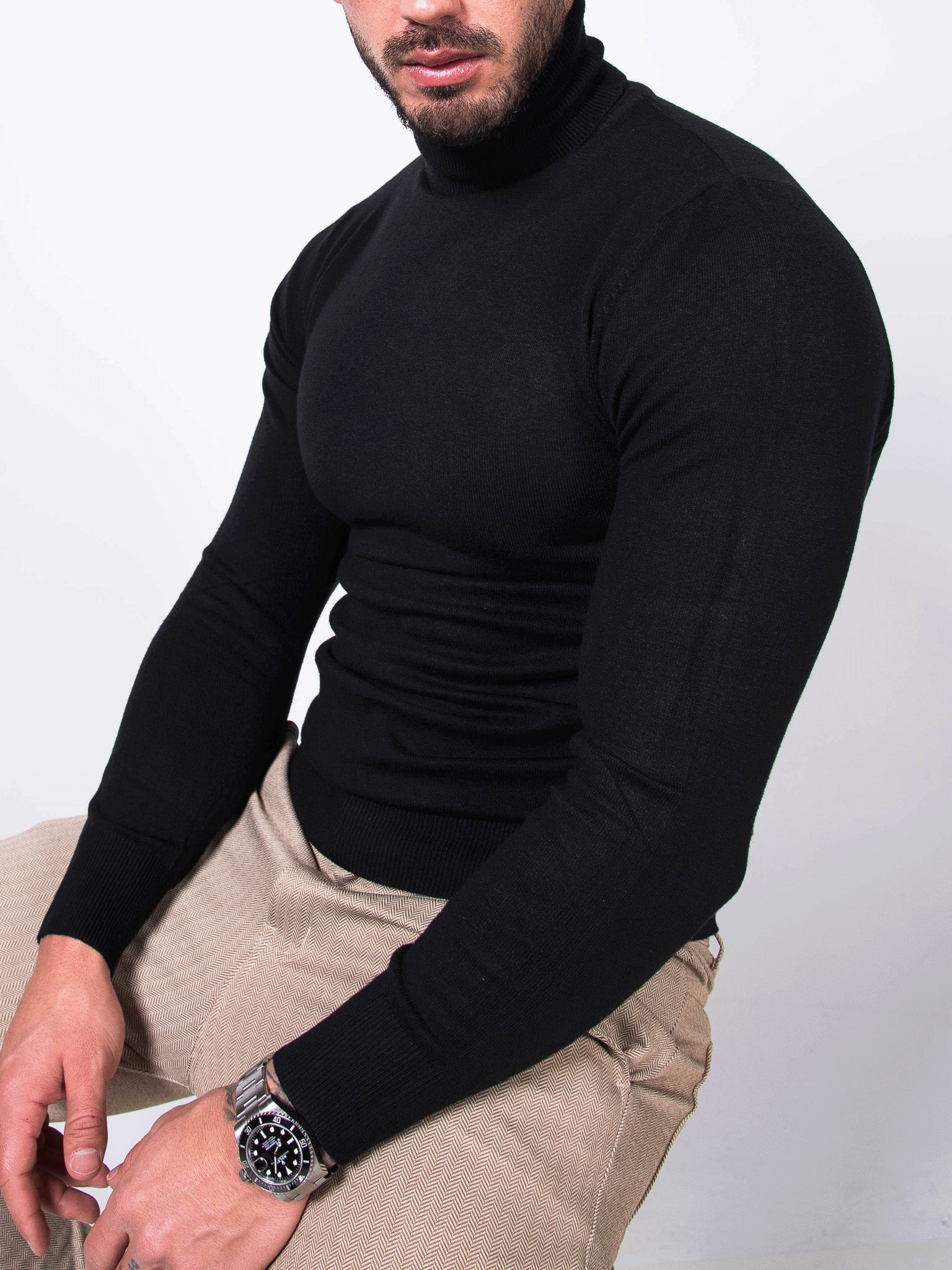 MORENGAR CLASSIC WOOLL KNITTED JUMPER IN BLACK WITH ROLL COLLAR