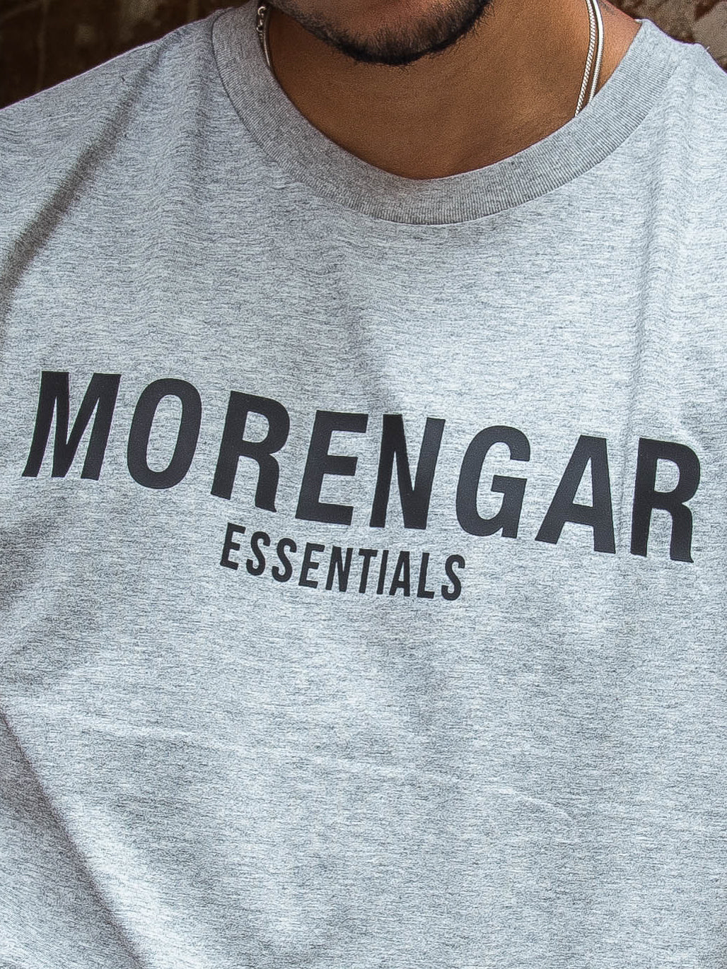 CAMISETA ESSENTIALS | GRIS