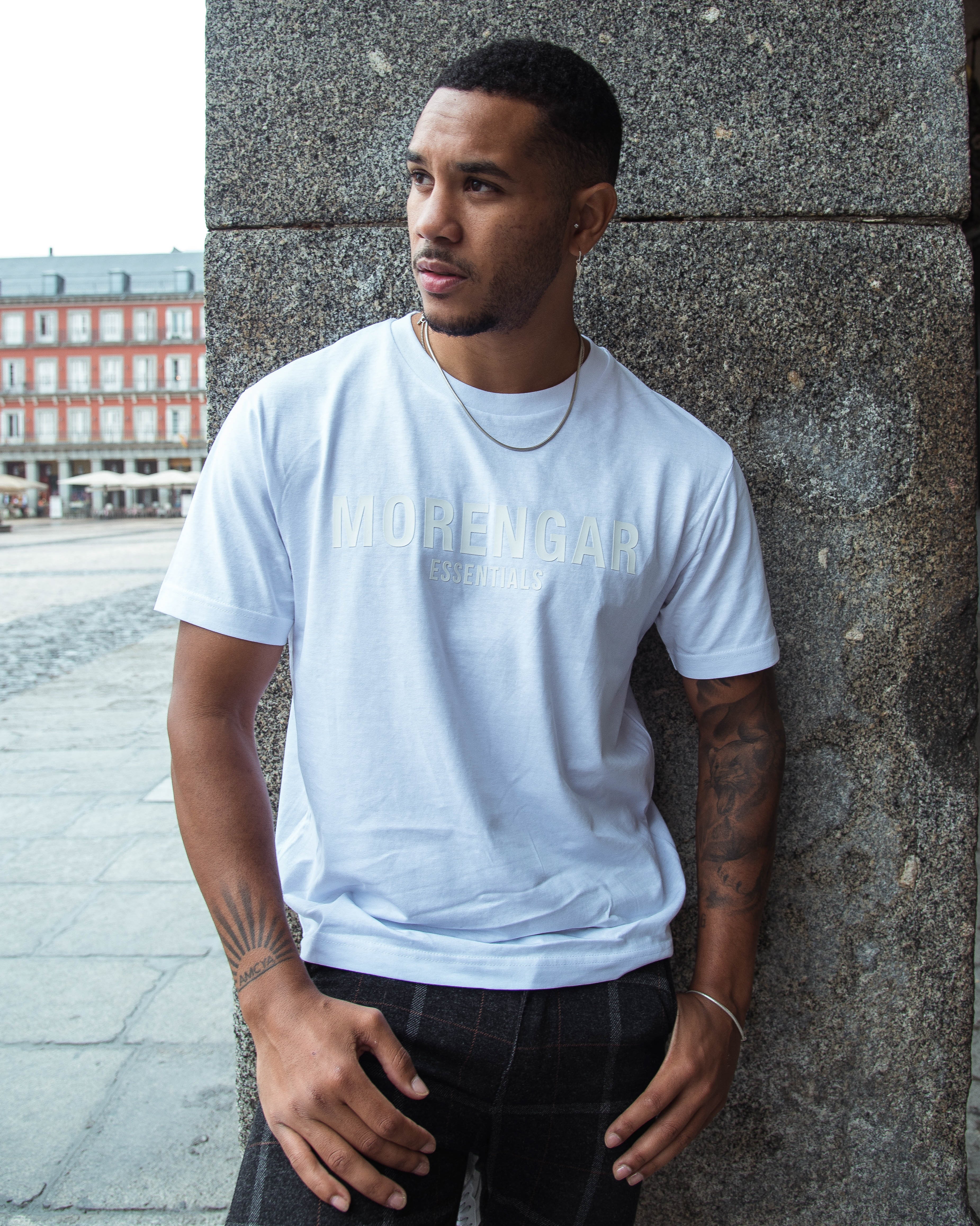 CAMISETA ESSENTIALS | BLANCO